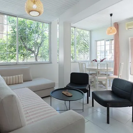 Joyful Secret Garden House By 8essentially