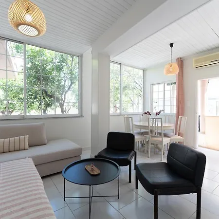 Joyful Secret Garden House By 8essentially