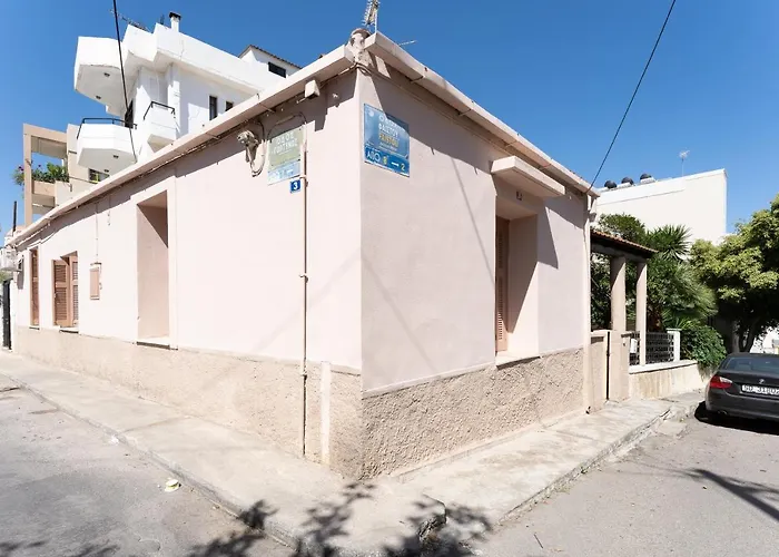 Joyful Secret Garden Downtown By 8essentially *