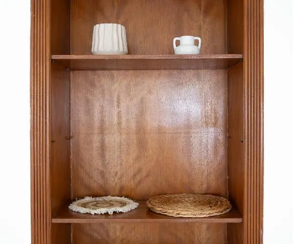 Joyful Secret Garden Downtown By 8essentially *