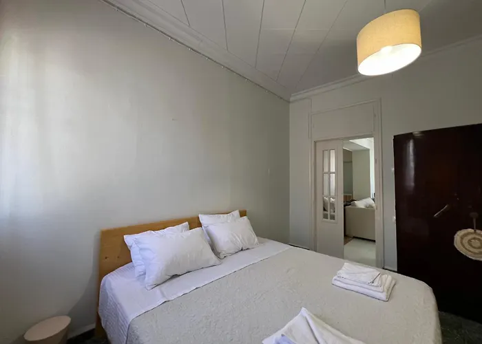 Joyful Secret Garden Downtown By 8essentially Casa vacanze *