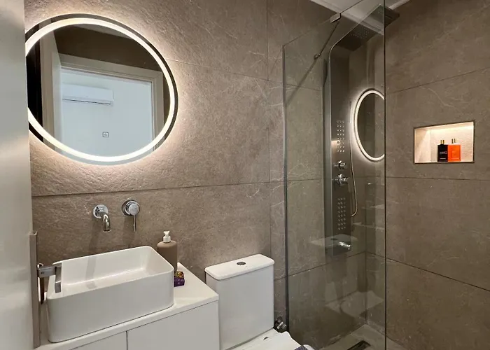 Joyful Secret Garden Downtown By 8essentially * La Canea