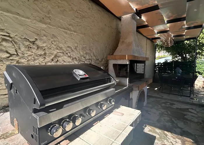 Casa vacanze Joyful Secret Garden Downtown By 8essentially