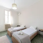 Feriehus Joyful Secret Garden Downtown By 8essentially