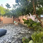 Feriehus Joyful Secret Garden Downtown By 8essentially Chania (Crete)