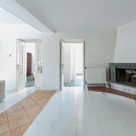 Joyful Secret Garden House * 하니아