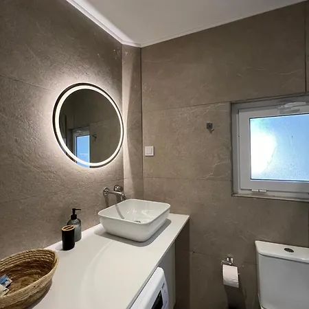 Joyful Secret Garden House By 8essentially Prázdninový dům